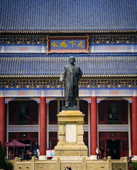  中国制造悄然转型；基金经理钱建江分享出海洞见；越过山海探寻投资阿尔法。 股票财经