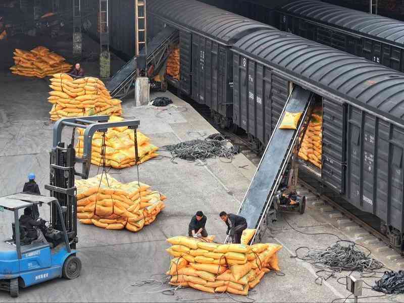  全球化肥供应危机揭秘：资源博弈下的粮食安全保障策略 新闻 全球化肥供应危机揭秘：资源博弈下的粮食安全保障策略 新闻 全球化肥供应危机揭秘：资源博弈下的粮食安全保障策略 新闻