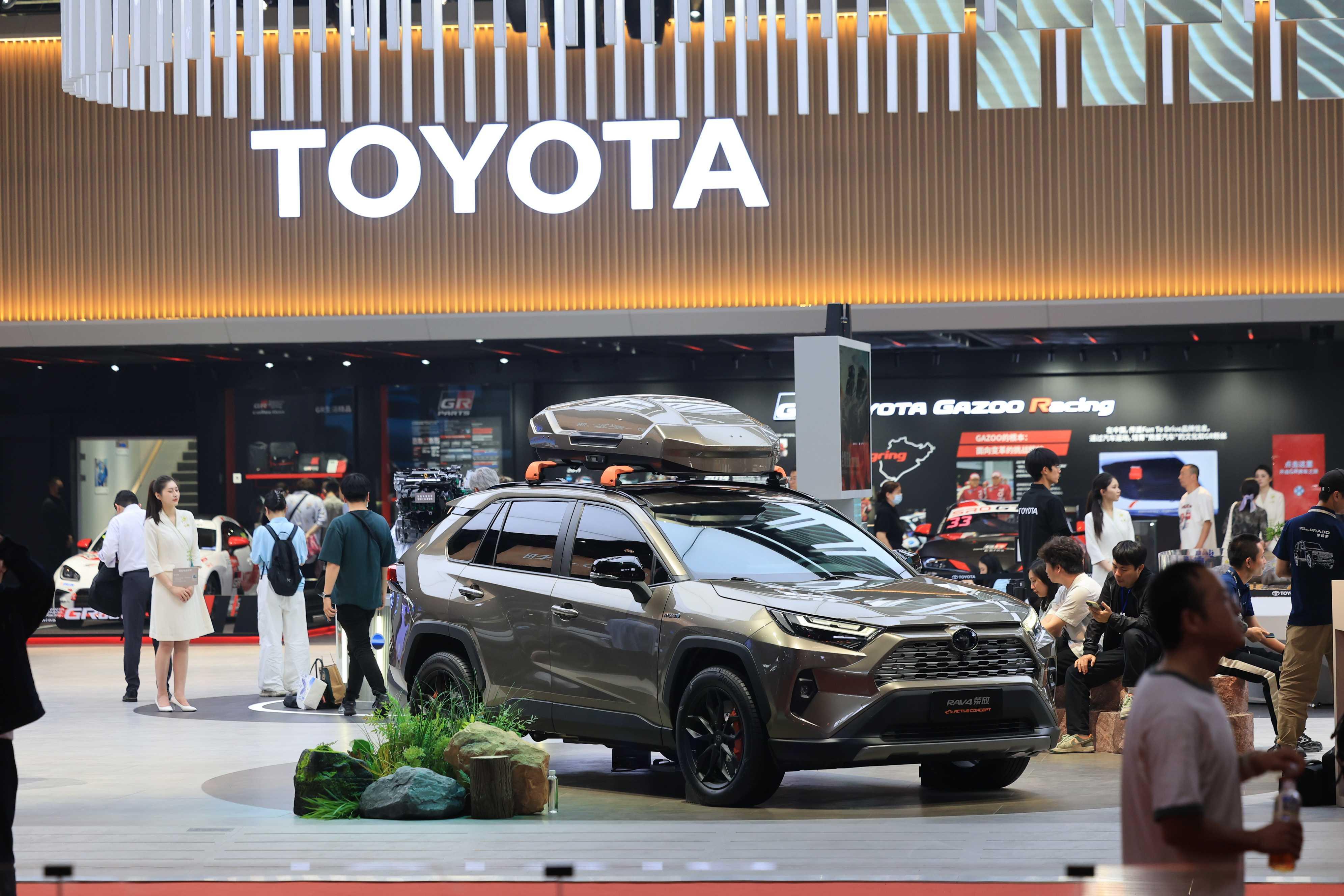  座椅安全结构深度解析：丰田56万辆召回背后的工程缺陷复盘 汽车科技