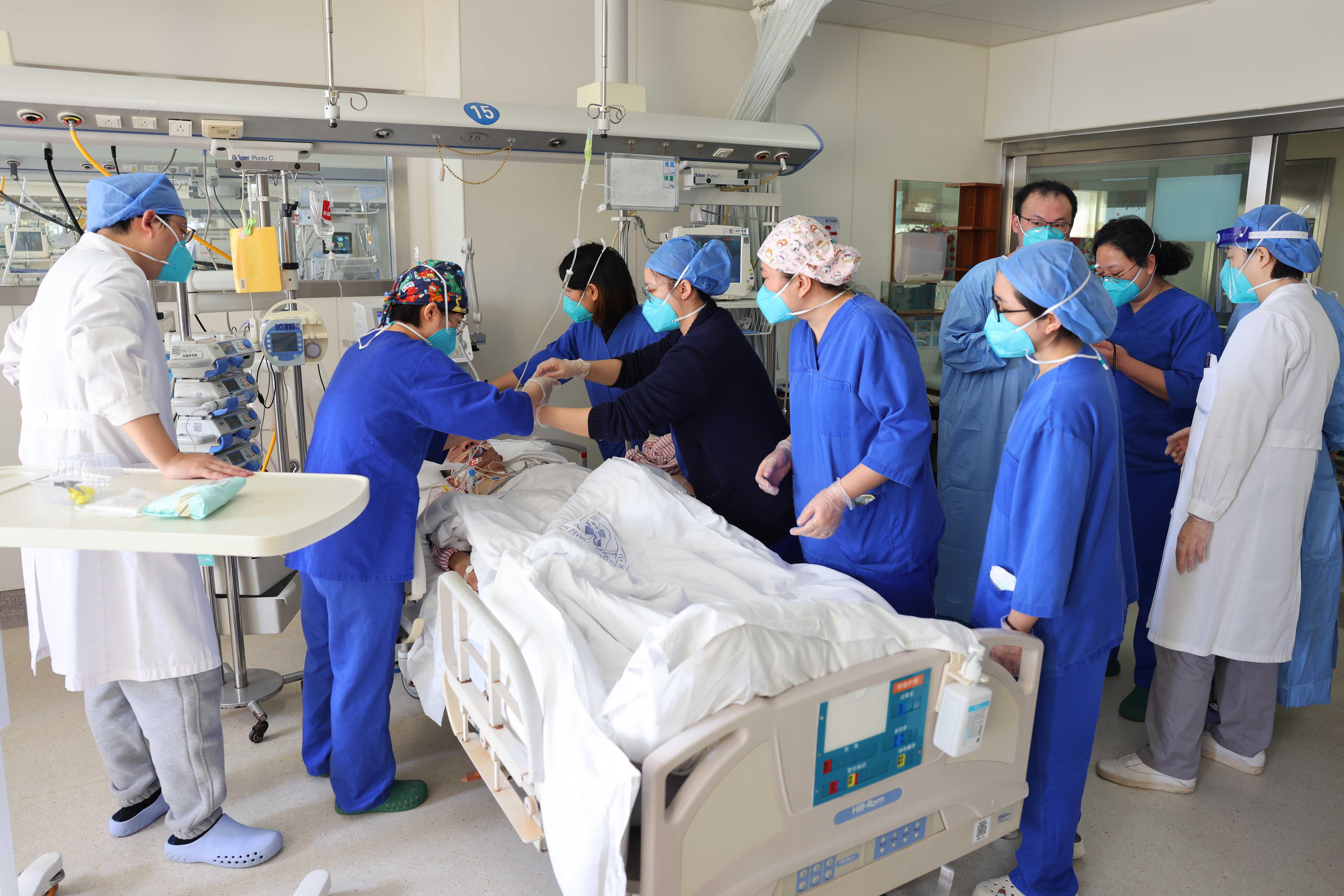  消费券政策深度剖析：通用型设计如何实现2万亿消费撬动 股票财经