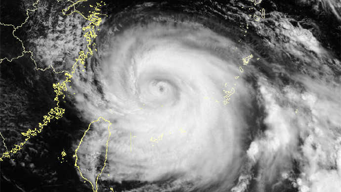  【气象深度】10号风球背后的技术密码：超强台风“桦加沙”数据全解析 新闻