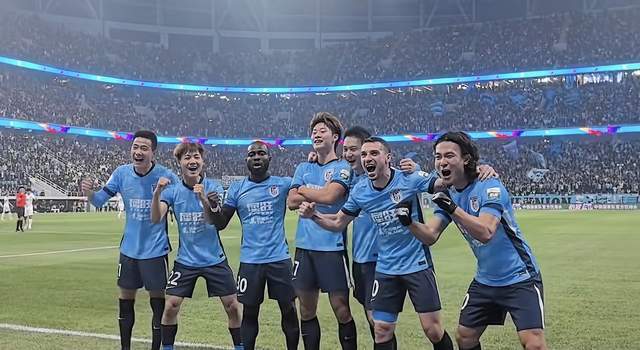  从B队到一线队：肖力荣的锋线进化论 体育新闻