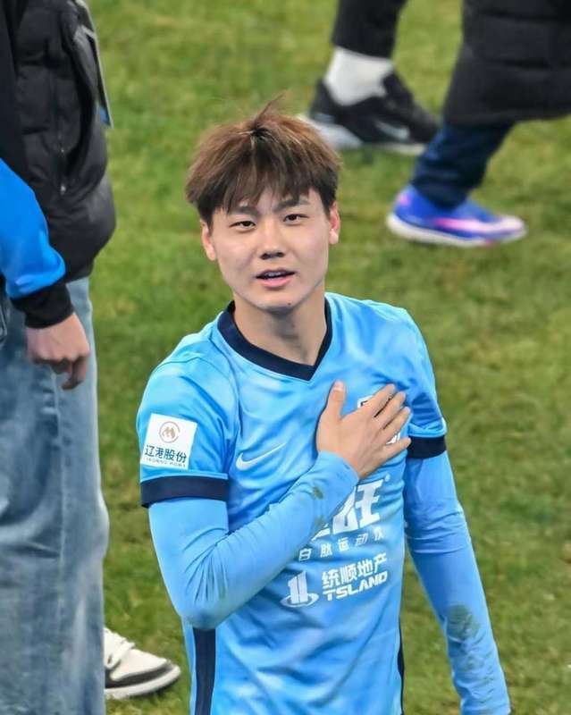 大连英博三连胜解码:战术执行力如何转化为“战士基因” 体育新闻 大连英博三连胜解码:战术执行力如何转化为“战士基因” 体育新闻