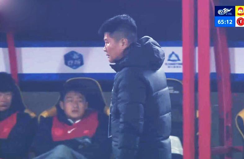 大连英博三连胜解码:战术执行力如何转化为“战士基因” 体育新闻 大连英博三连胜解码:战术执行力如何转化为“战士基因” 体育新闻