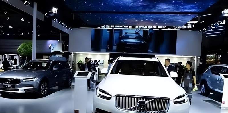 技术演进视角下的豪华车市场重构:二线品牌的结构性困境与国产新能源的价值跃迁 汽车科技